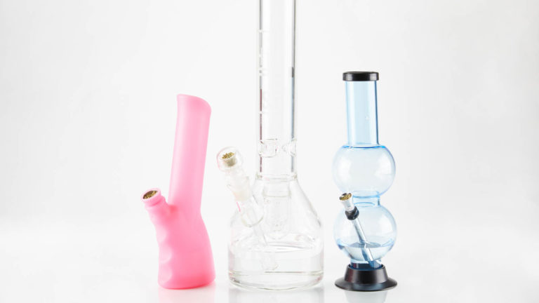 Tips to Spot Difference between Hemp Oil and CBD Oil