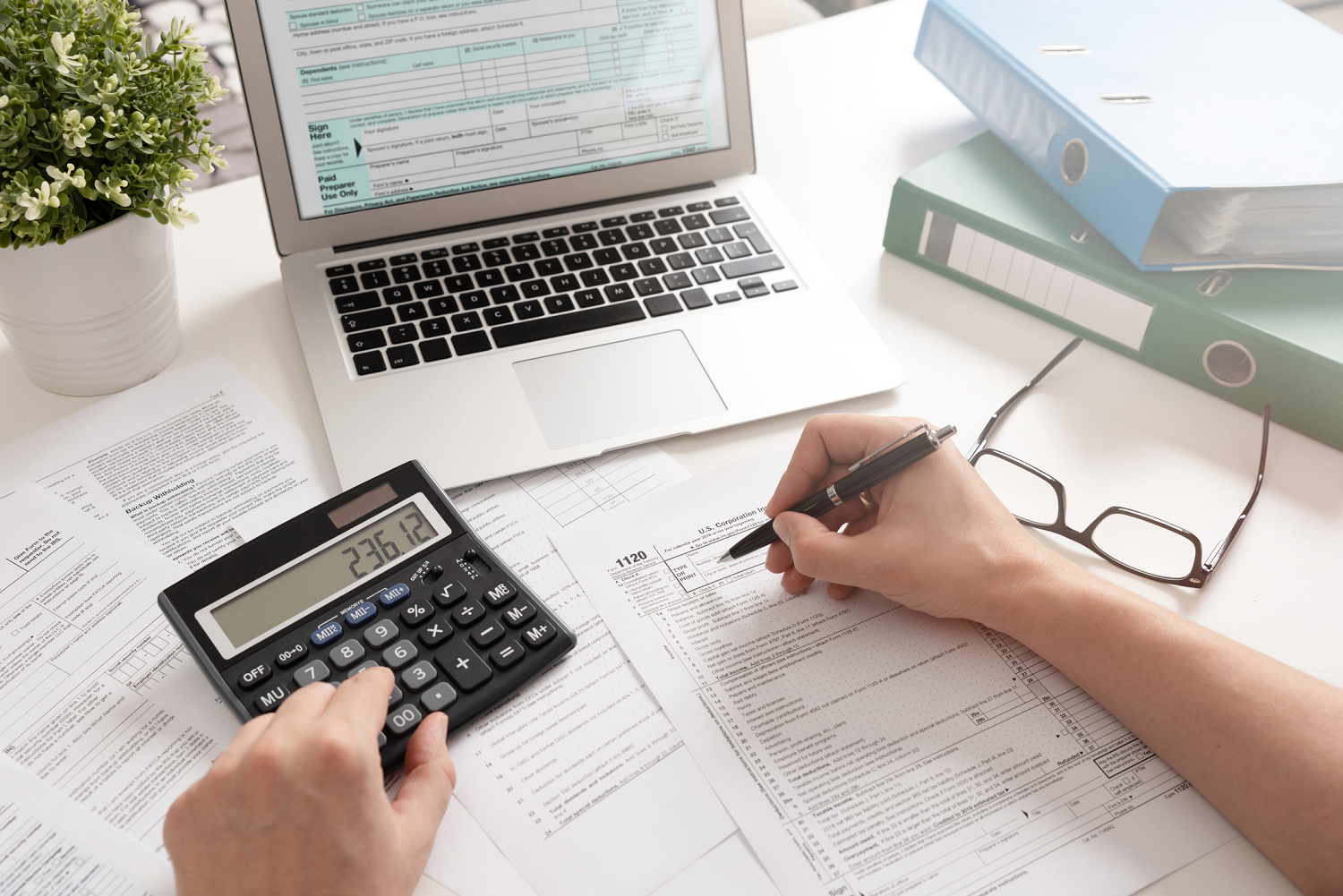 How To Pay Taxes For Yourself And As A LLC
